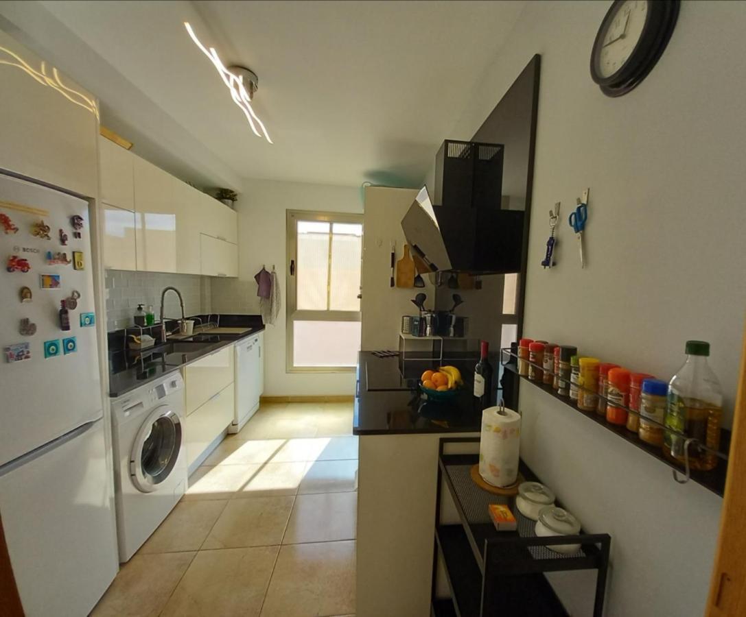 Modern House With 2 Bedrooms Near The Beach Castillo del Romeral Extérieur photo